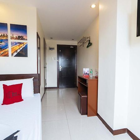 Reddoorz Near Victoria Mall Davao Экстерьер фото