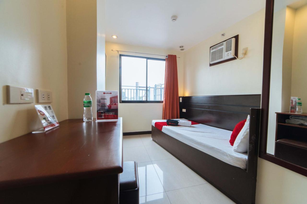 Reddoorz Near Victoria Mall Davao Экстерьер фото