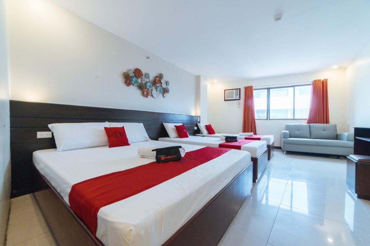 Reddoorz Near Victoria Mall Davao Экстерьер фото