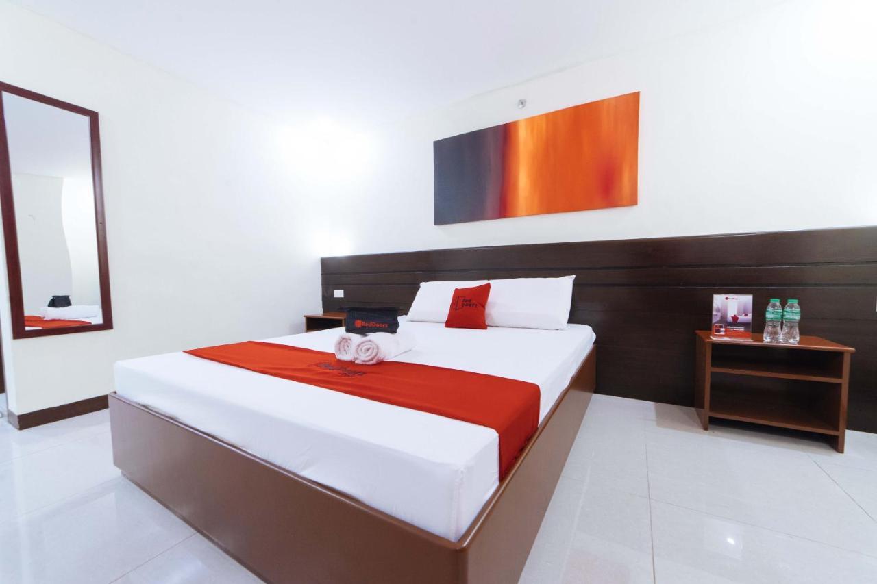Reddoorz Near Victoria Mall Davao Экстерьер фото