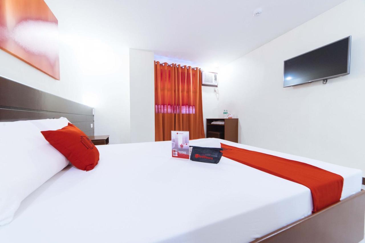 Reddoorz Near Victoria Mall Davao Экстерьер фото